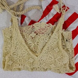 Zara - Embroidered Beach Low Cut Top